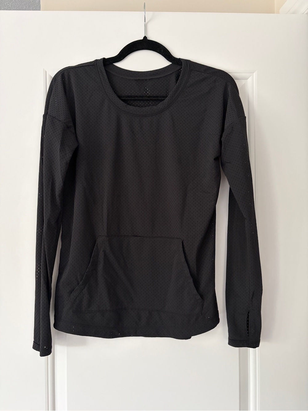 Lole Black Perforated Long-Sleeve Pullover with Front Pocket